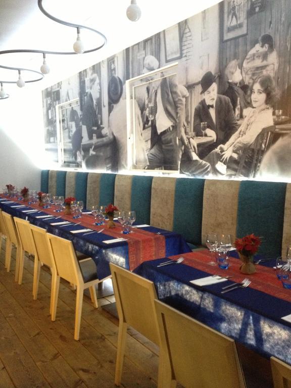 Hostal Bezana Burgo Εξωτερικό φωτογραφία